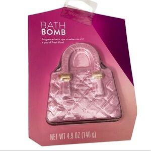 Target Handbag Bath Bomb 4.9 oz Ripe Strawberries and a Pop of Fresh Floral